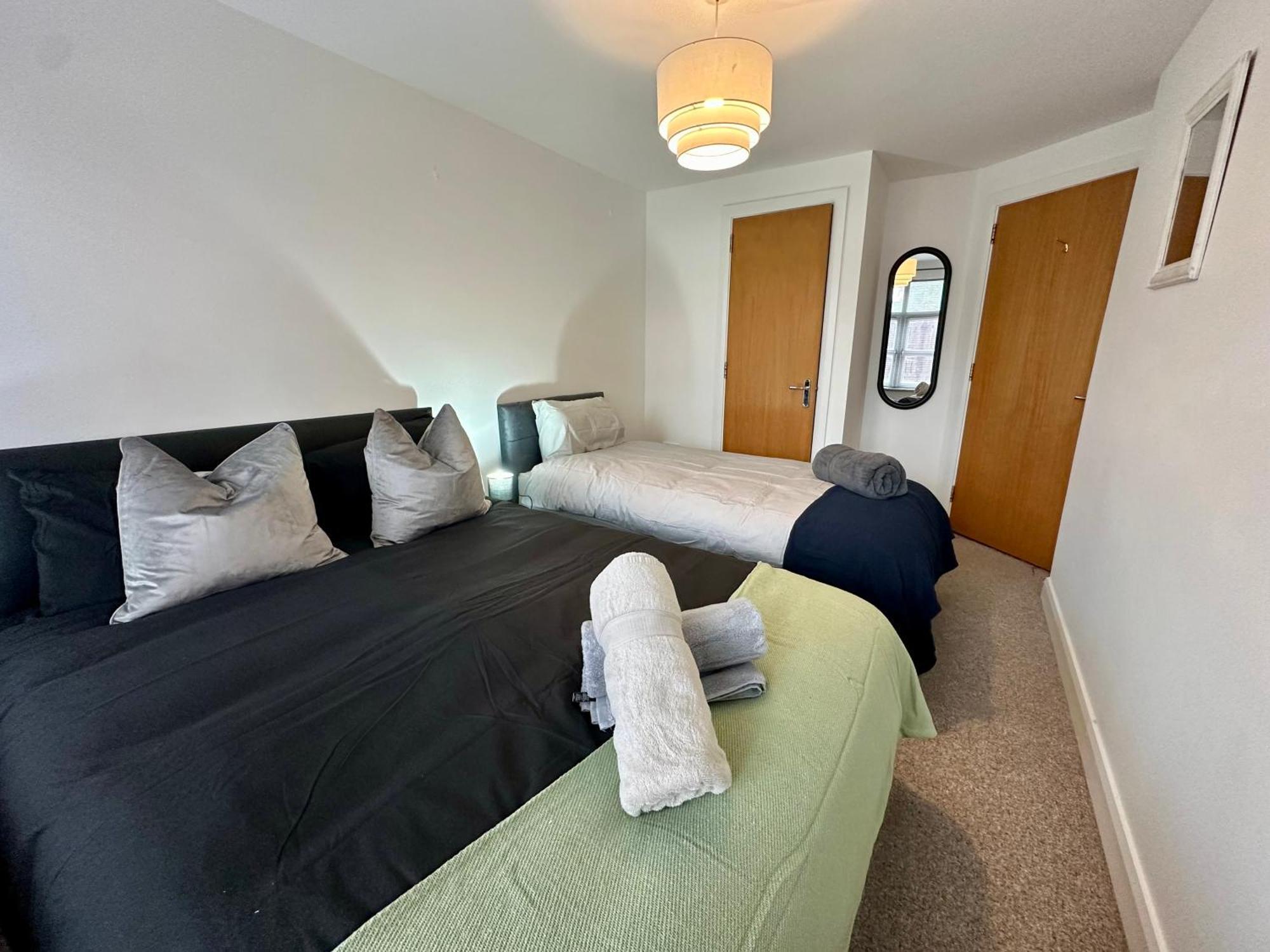 2Br City Side Apartment Belfast Eksteriør bilde