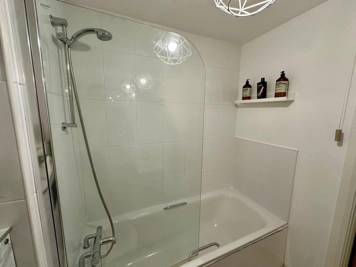 2Br City Side Apartment Belfast Eksteriør bilde