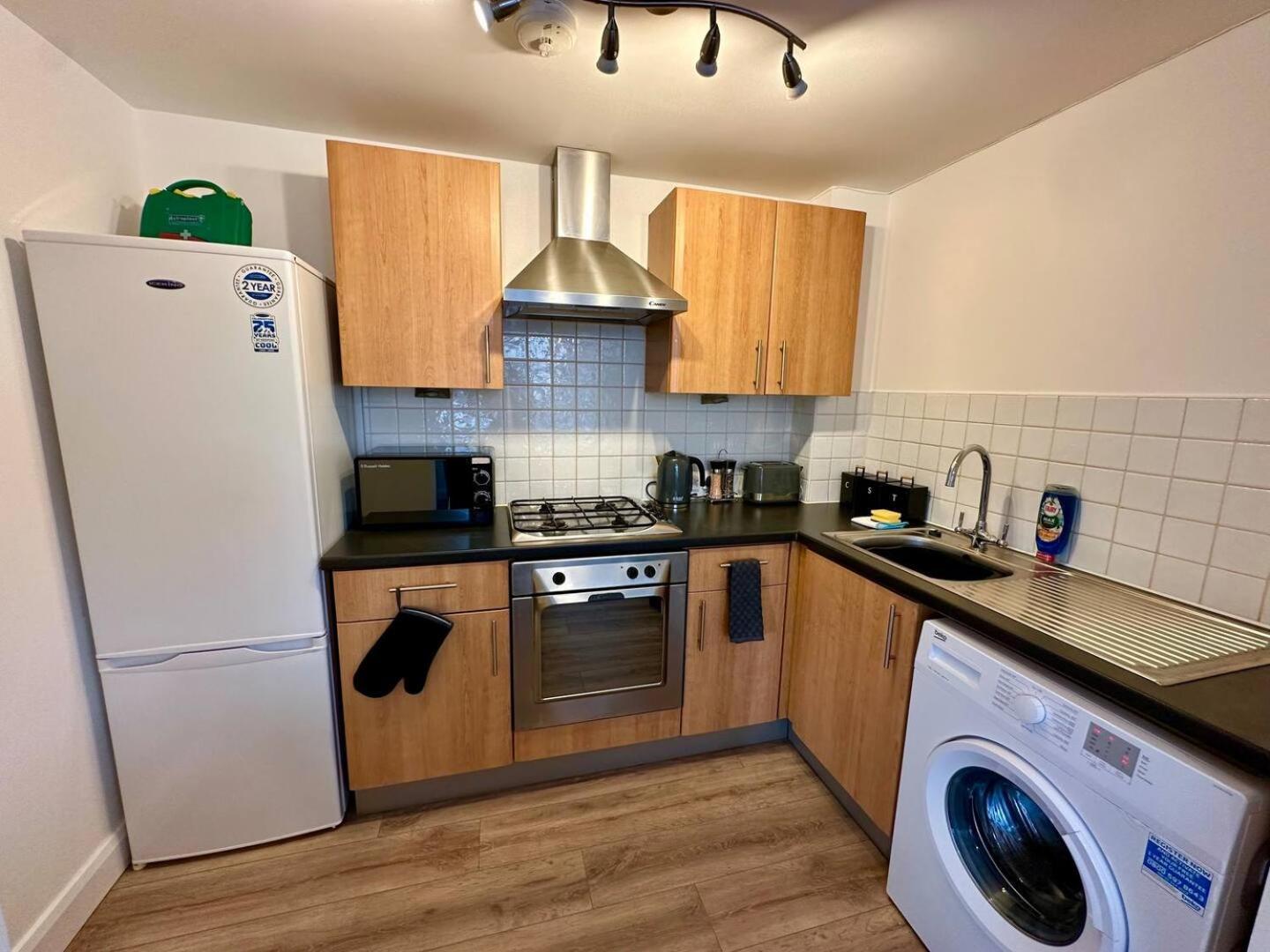 2Br City Side Apartment Belfast Eksteriør bilde