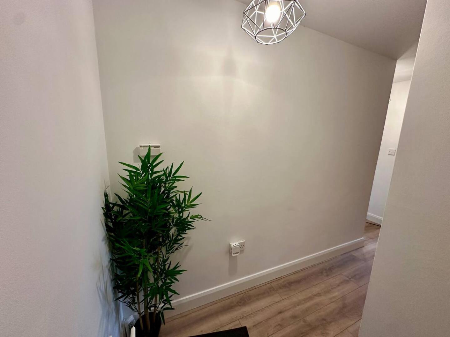 2Br City Side Apartment Belfast Eksteriør bilde