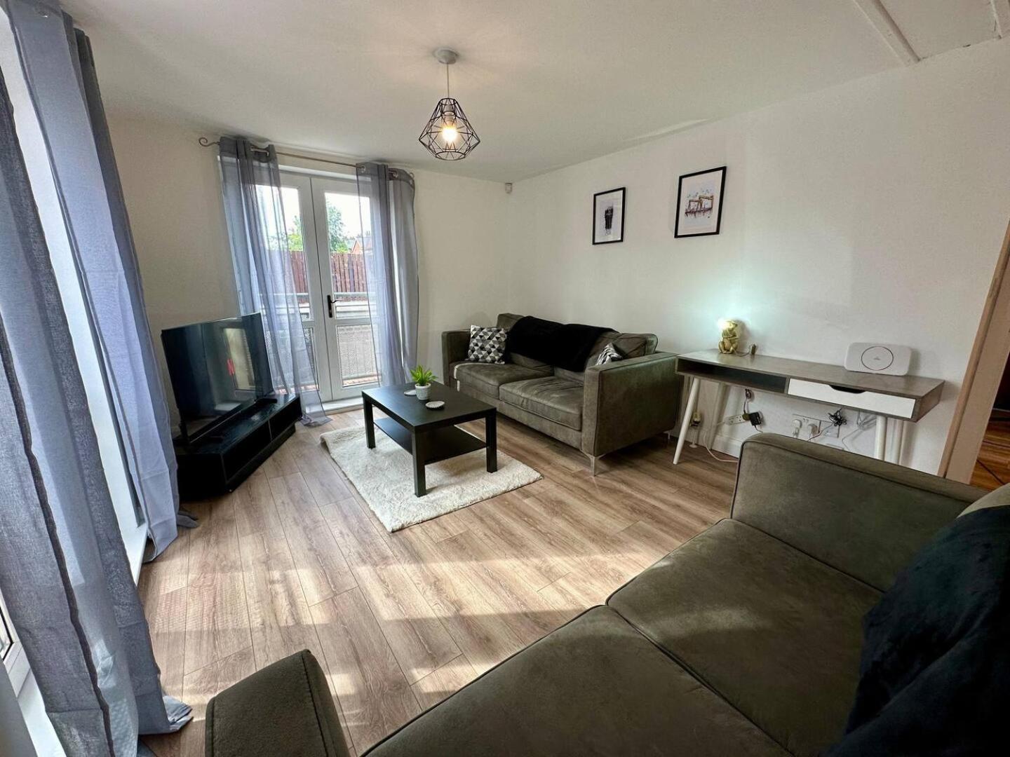 2Br City Side Apartment Belfast Eksteriør bilde