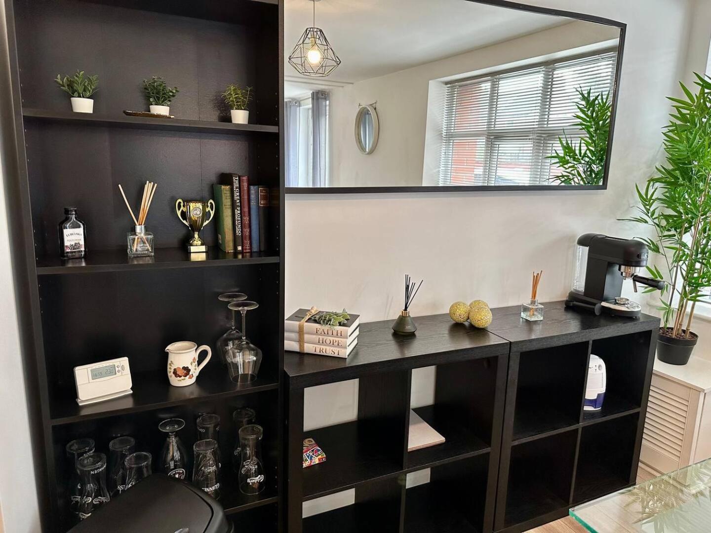 2Br City Side Apartment Belfast Eksteriør bilde